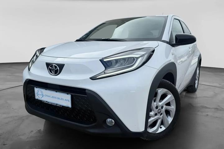 Hvid Toyota Aygo X fra 2024