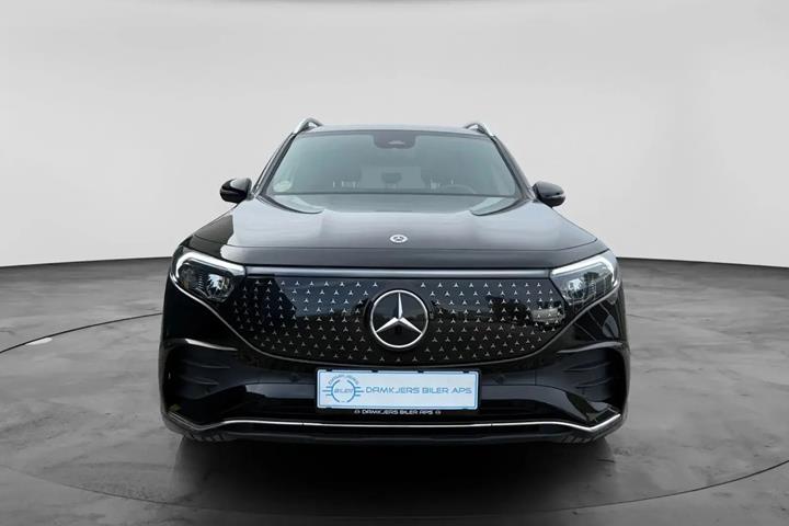 Sort Mercedes EQB250+ fra 2024
