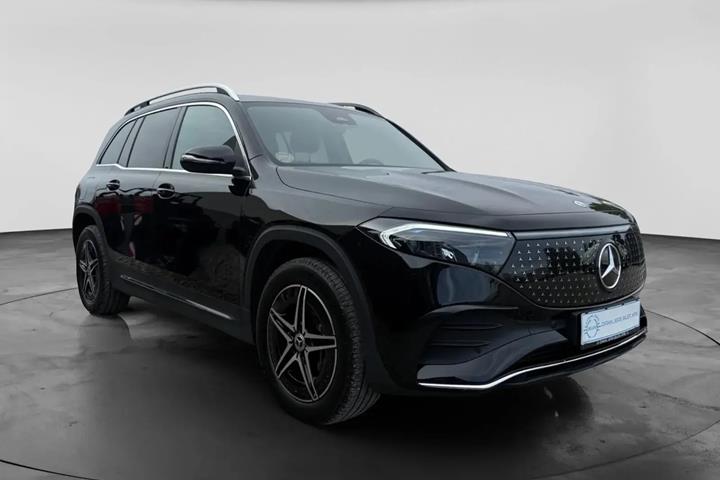 Sort Mercedes EQB250+ fra 2024