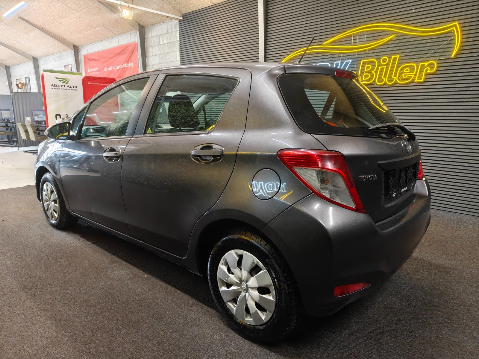 undefined Toyota Yaris fra 2012