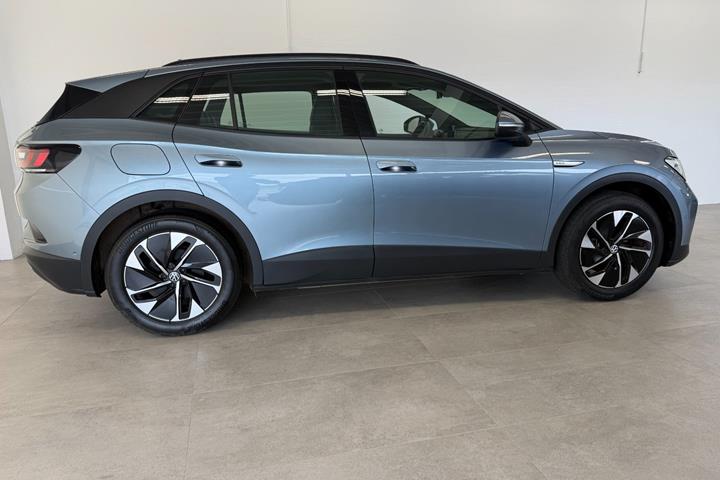 Blå VW ID.4 fra 2023