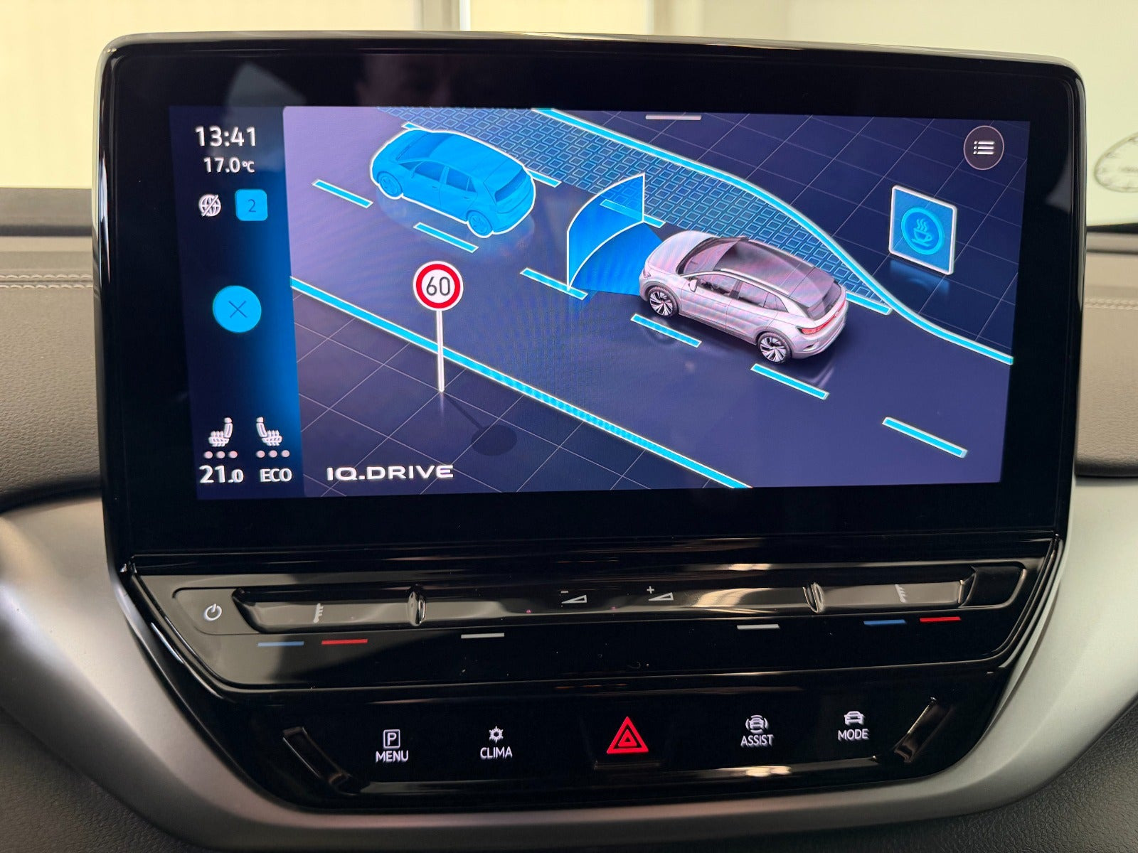 Blå VW ID.4 fra 2023
