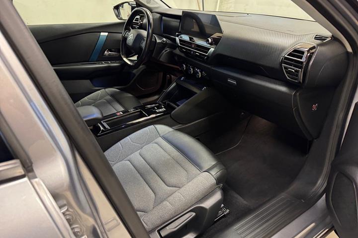 Grå Citroën ë-C4 fra 2021