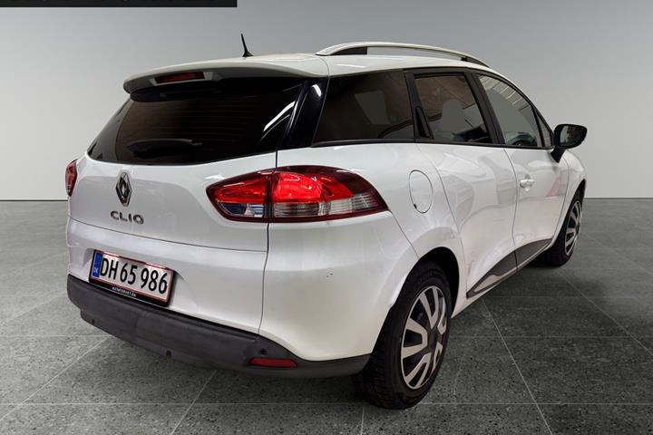 Hvid Renault Clio IV fra 2018