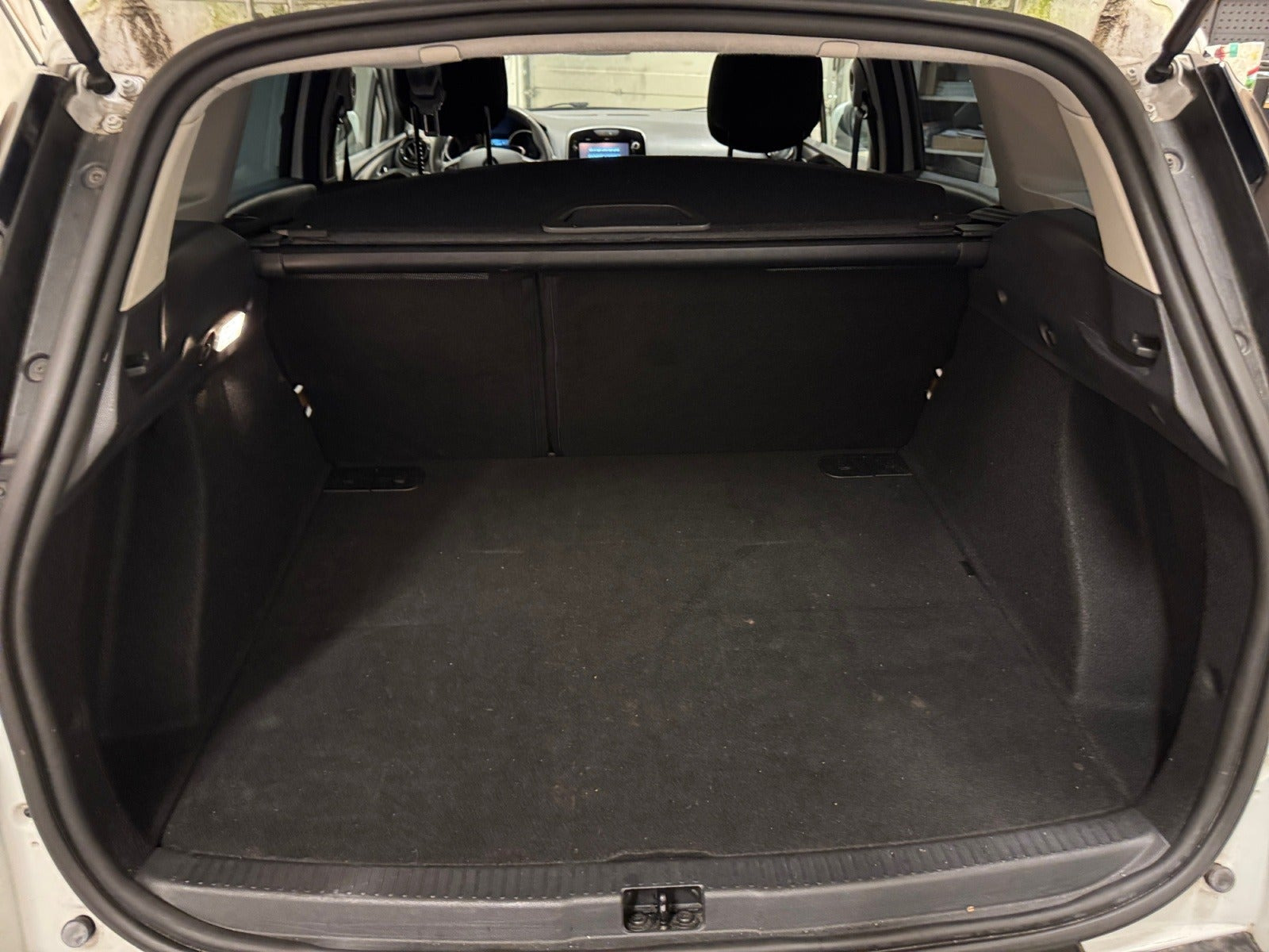 Hvid Renault Clio IV fra 2018