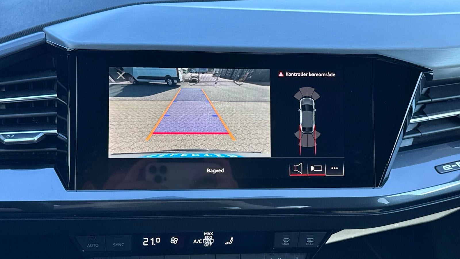 Sort Audi Q4 e-tron fra 2022