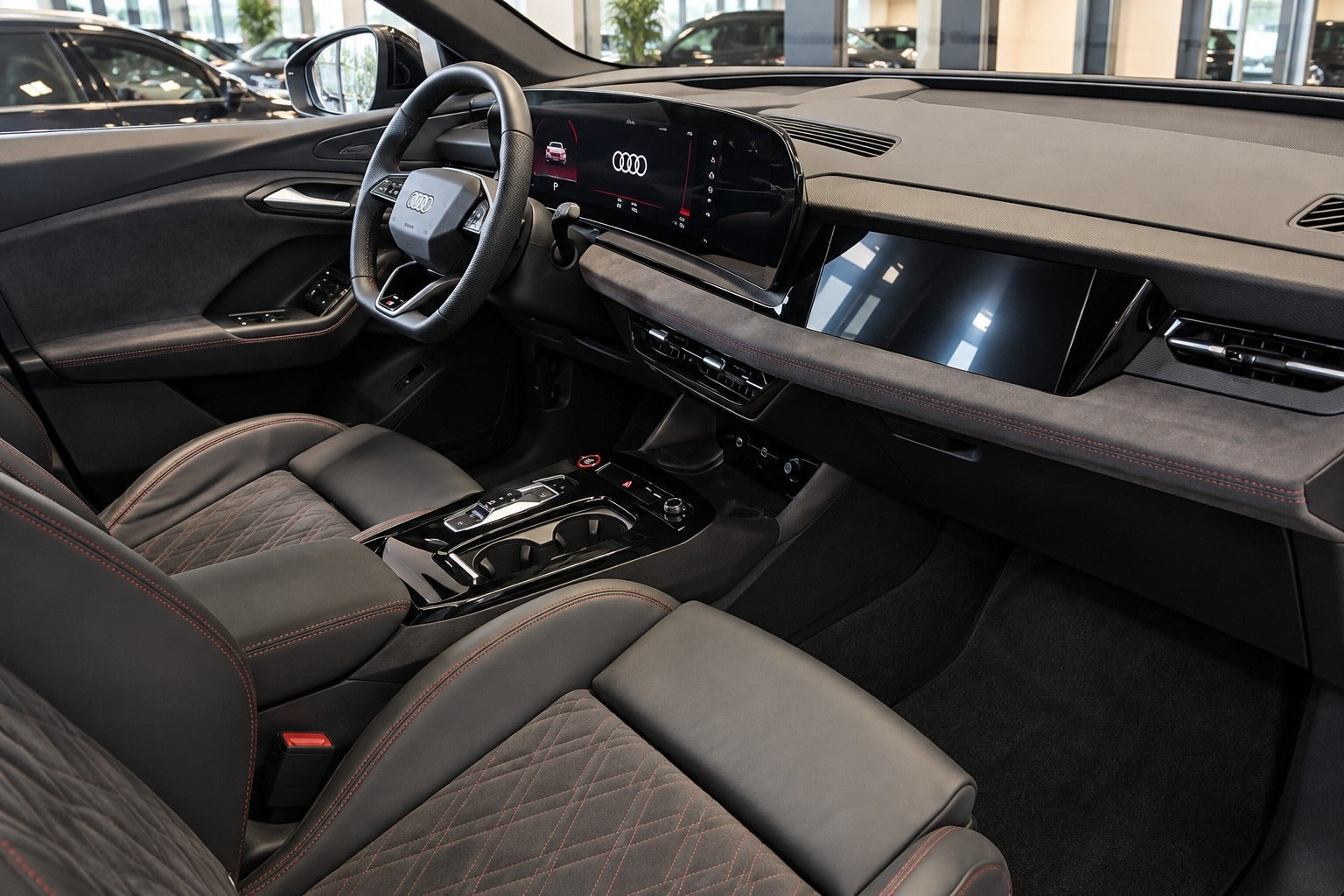 Sort Audi SQ6 e-tron fra 2025