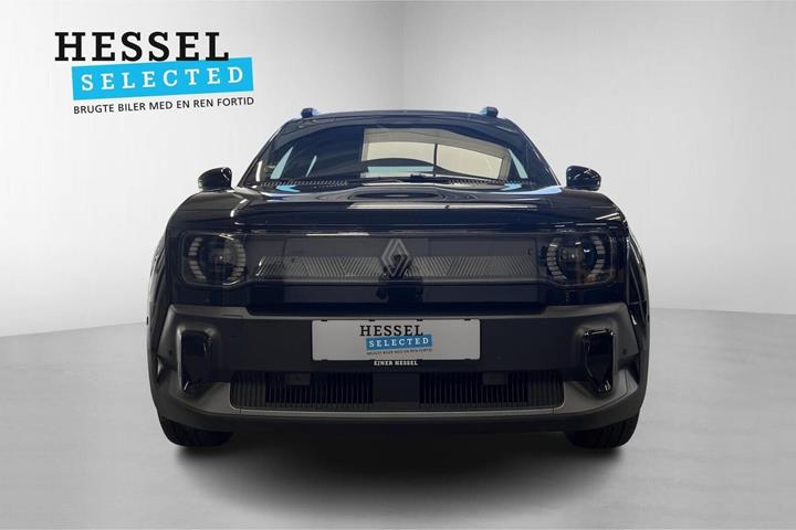 Sort Renault 4 E-Tech fra 2026 set udefra