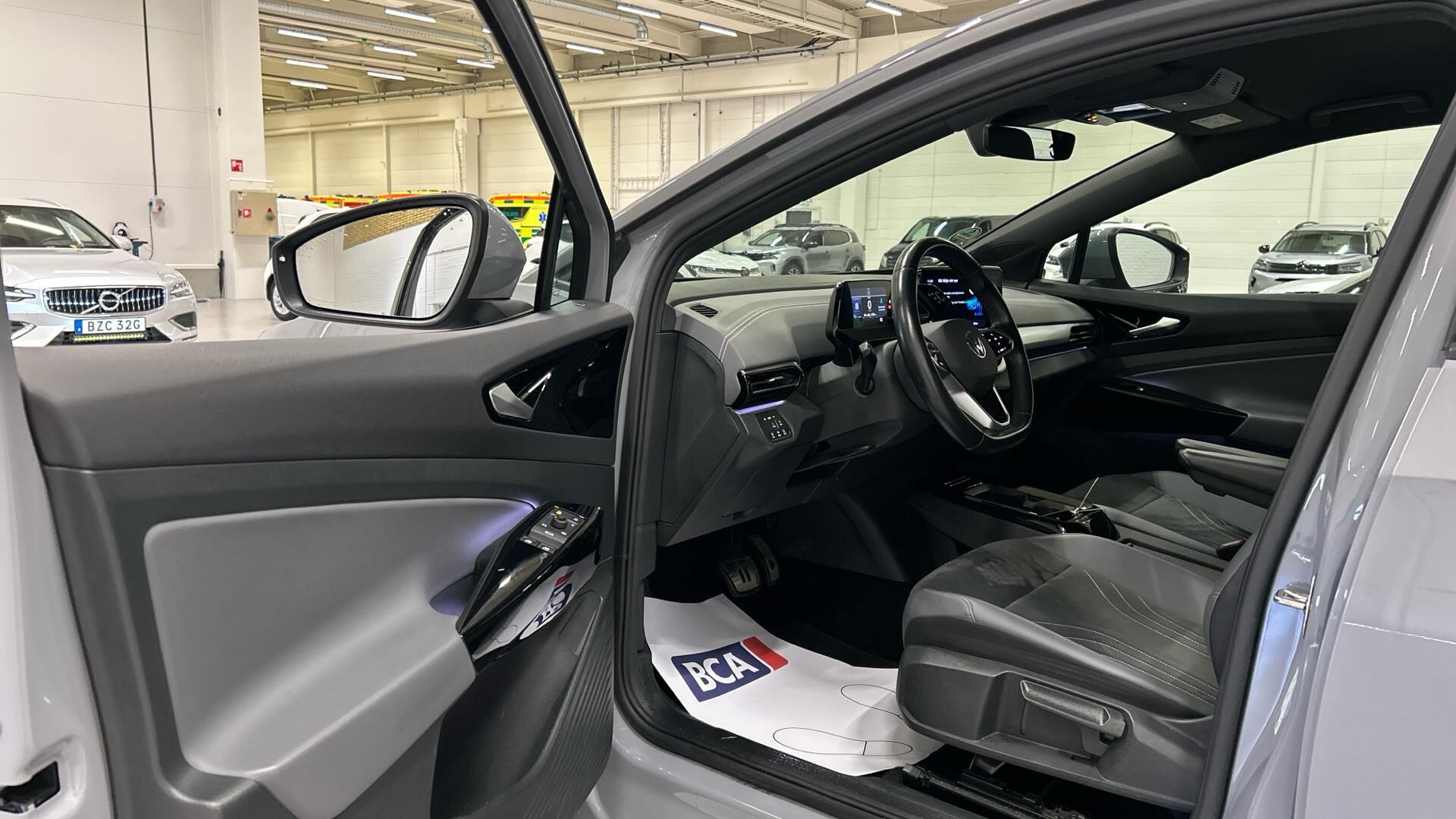 Grå VW ID.4 fra 2022