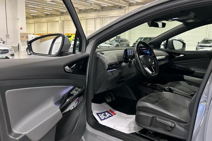 Grå VW ID.4 fra 2022