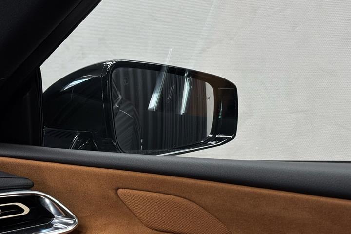 Grå Mazda 6e fra 2026
