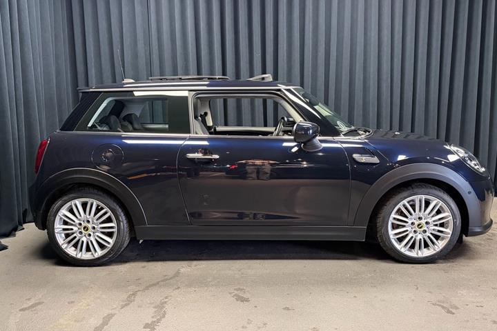 Sort Mini Cooper fra 2023