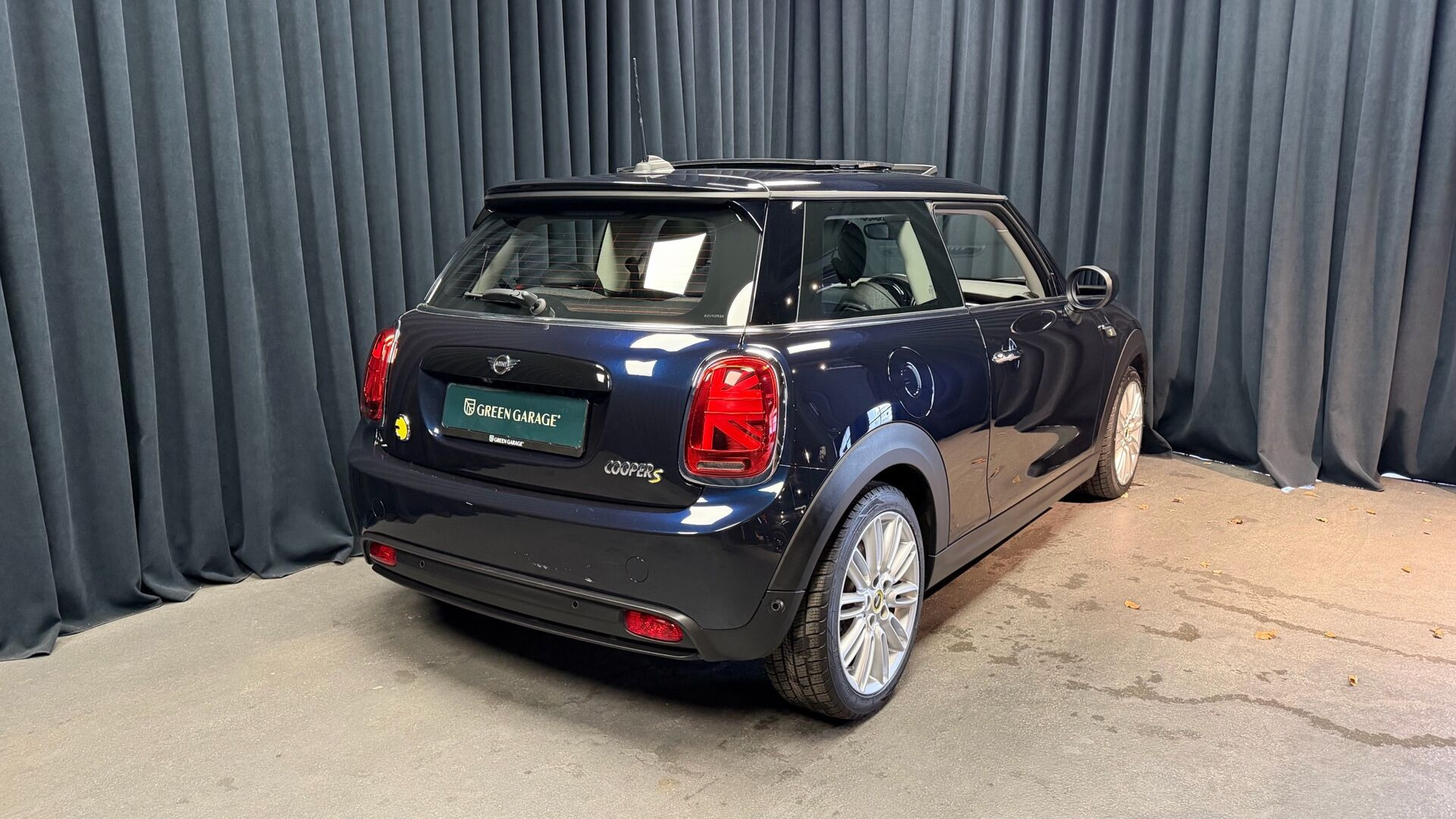 Sort Mini Cooper fra 2023
