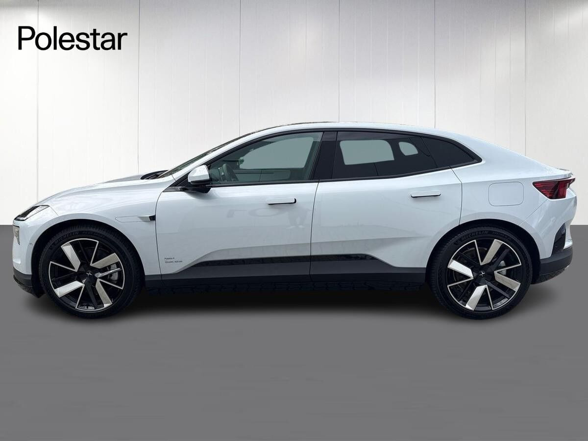 undefined Polestar 4 fra 2026