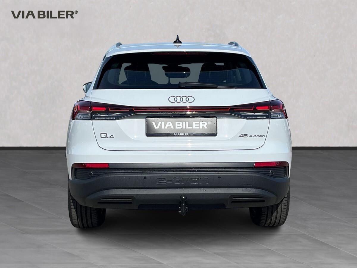 Hvid Audi Q4 fra 2026