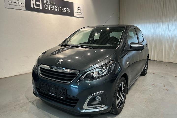 Grå Peugeot 108 fra 2020