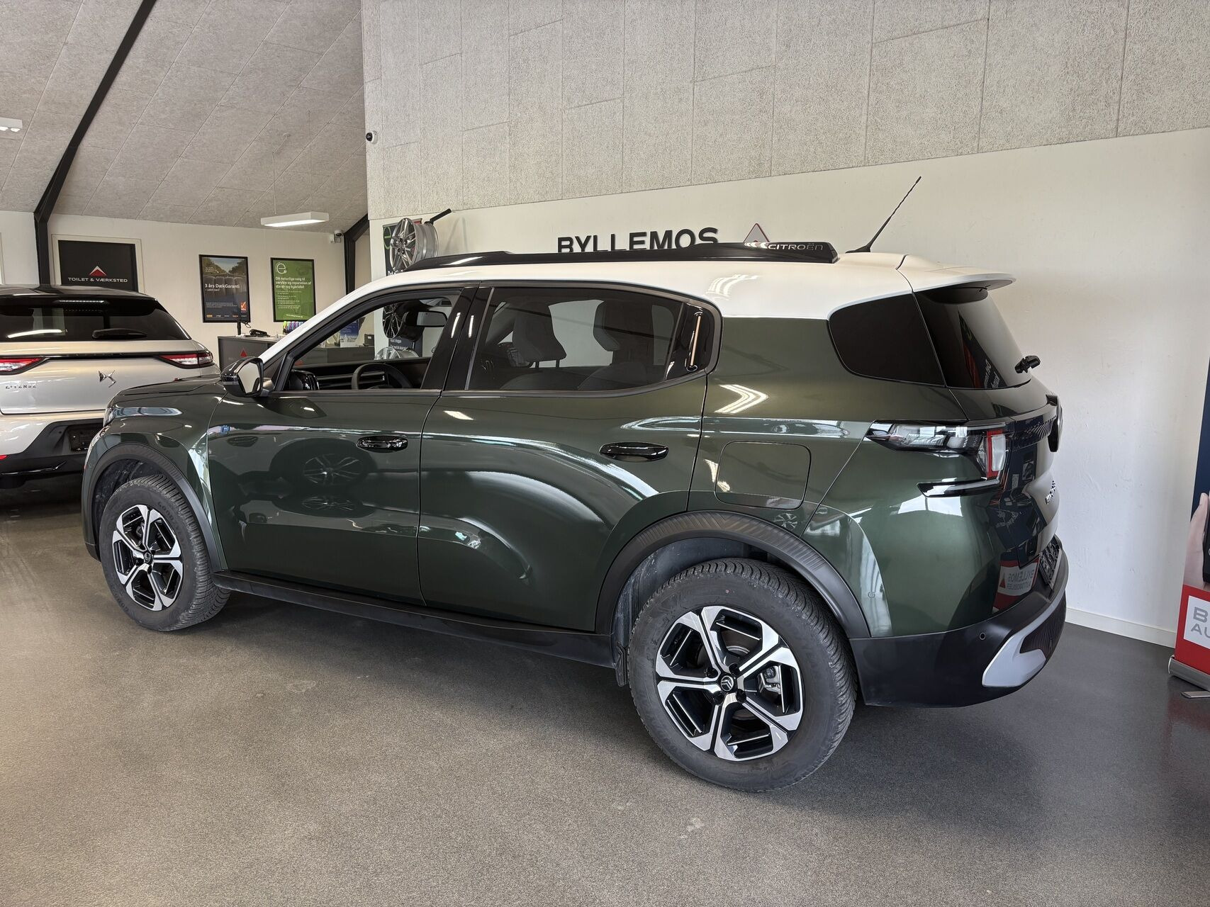 Grøn Citroën e-C3 Aircross fra 2025
