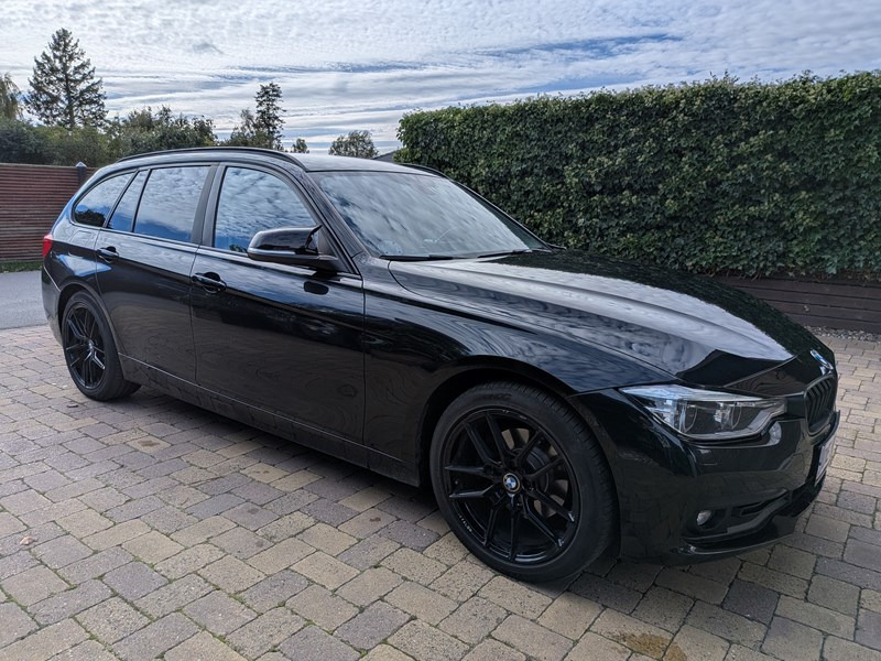 BMW 320d 320d Touring Steptronic
