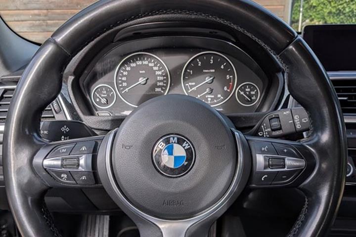 undefined BMW 320d fra 2018