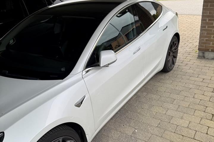 undefined Tesla Model 3 fra 2019