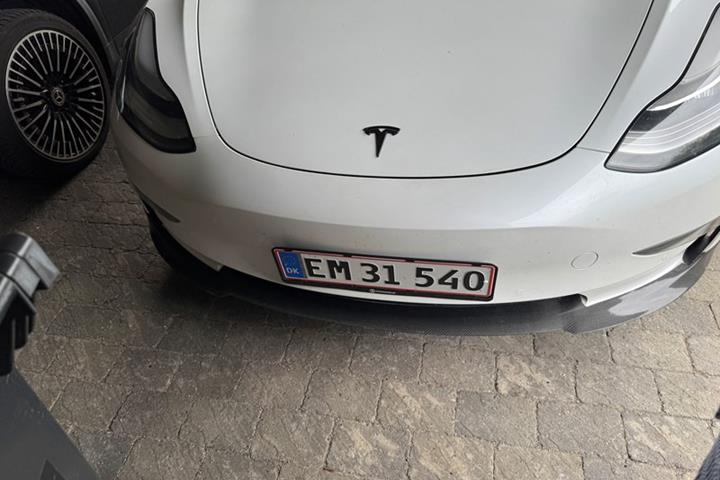 undefined Tesla Model 3 fra 2019