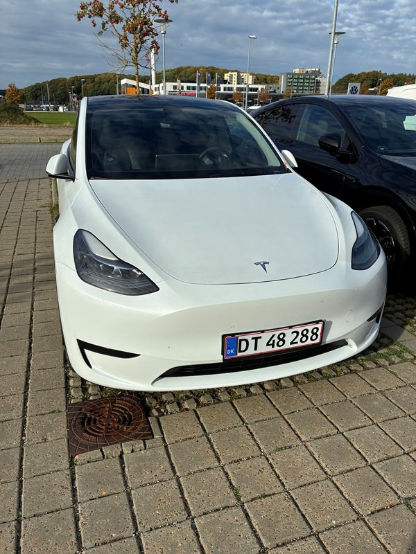 Tesla Model Y 220 KW
