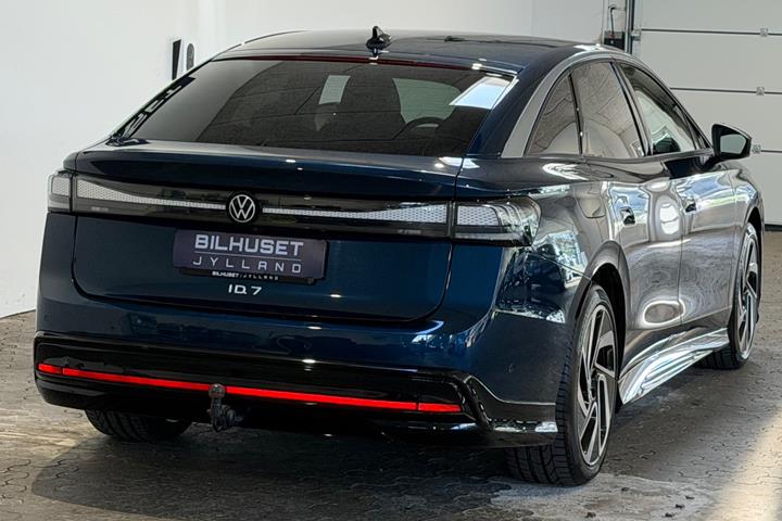Blå VW ID.7 fra 2026