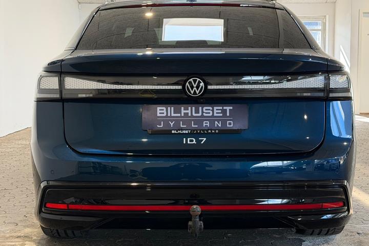 Blå VW ID.7 fra 2026