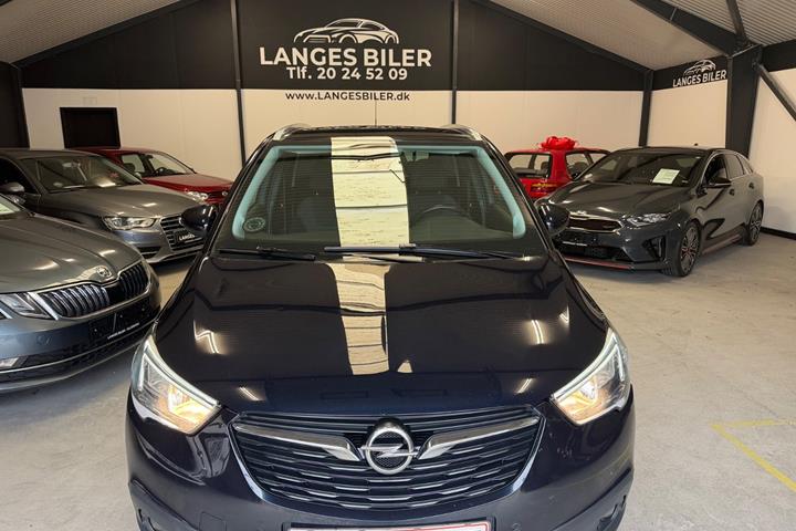 Blå Opel Crossland X fra 2019