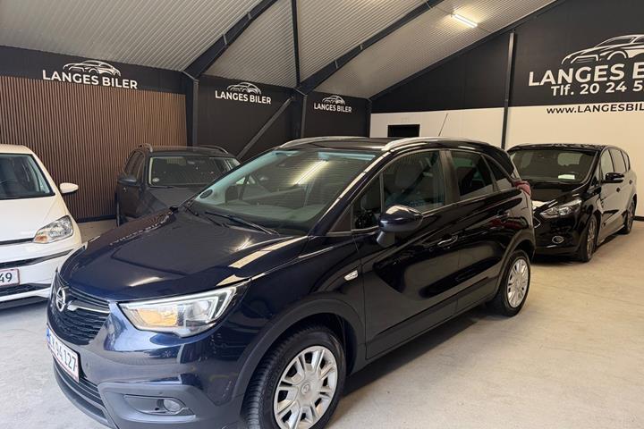 Blå Opel Crossland X fra 2019