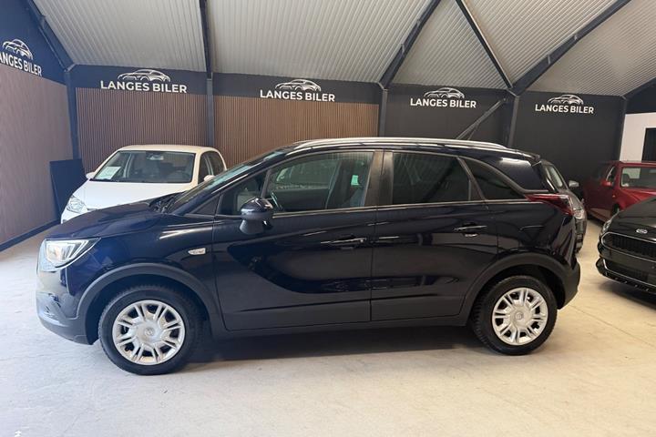 Blå Opel Crossland X fra 2019