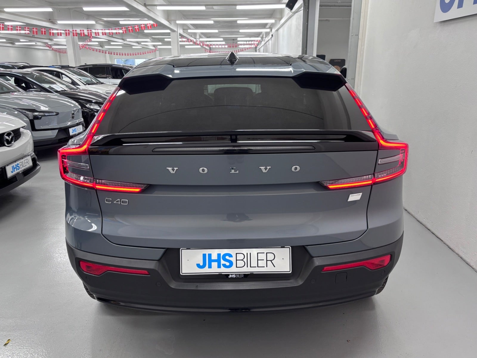 Grå Volvo C40 fra 2022