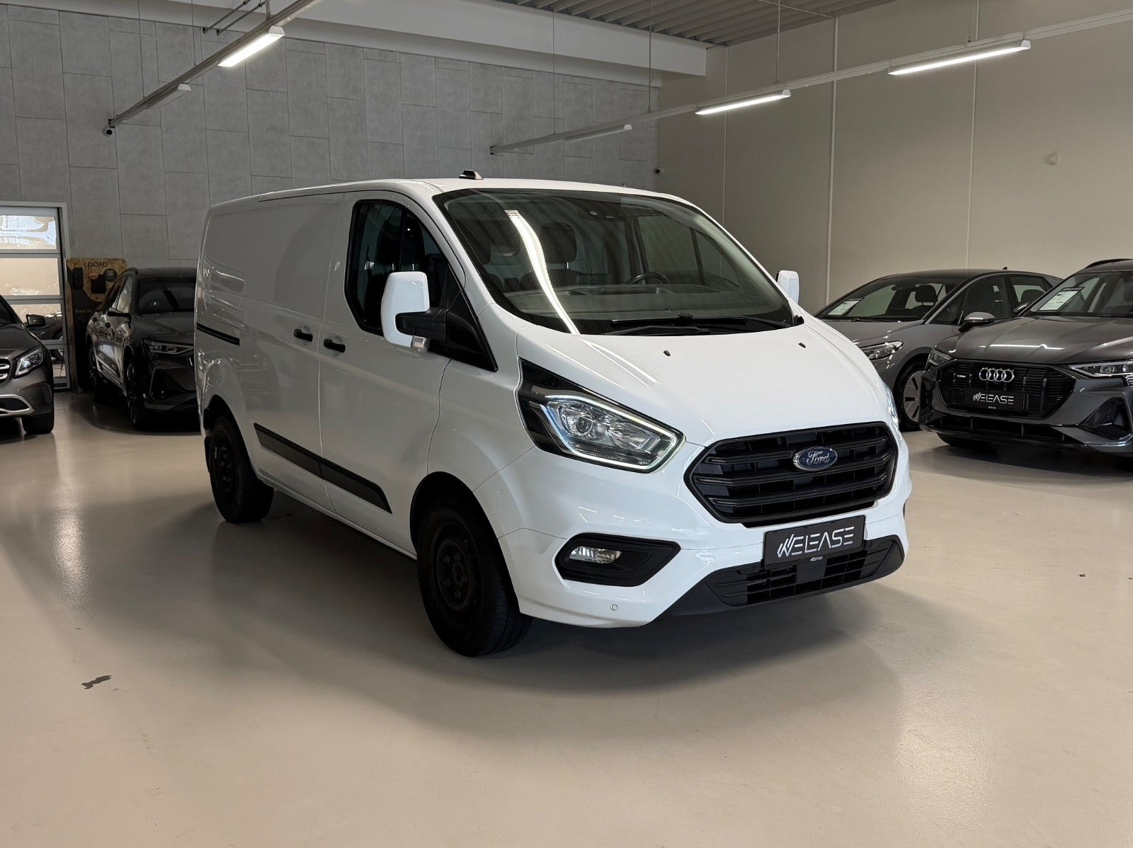 Hvid Ford Transit Custom 300 L1 fra 2021