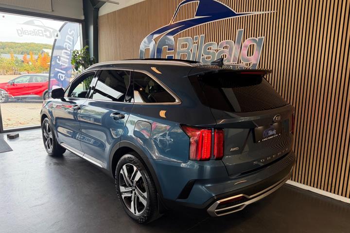 Blå Kia Sorento fra 2021