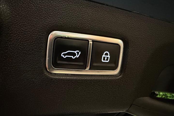 Blå Kia Sorento fra 2021