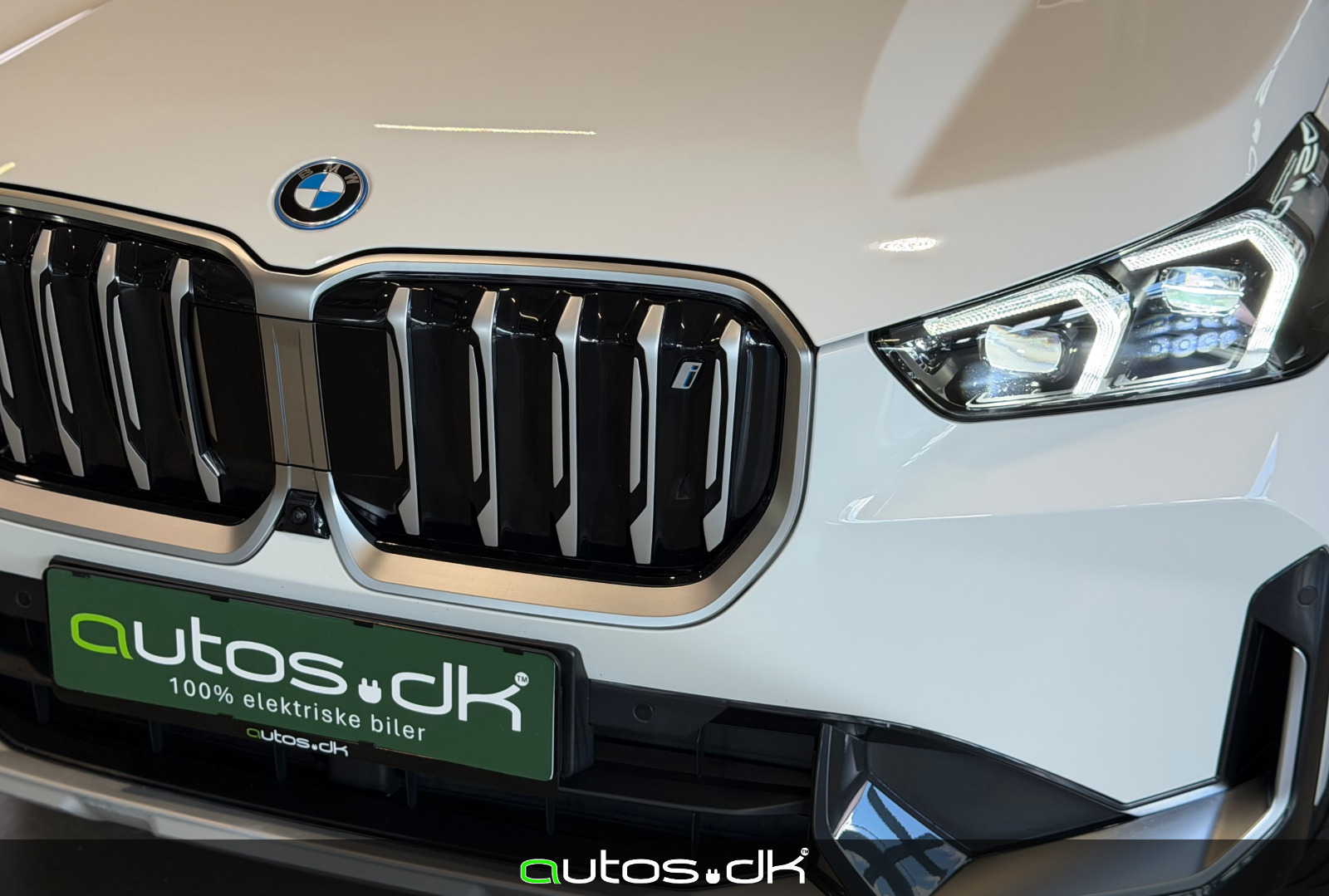 Hvid BMW iX1 fra 2023