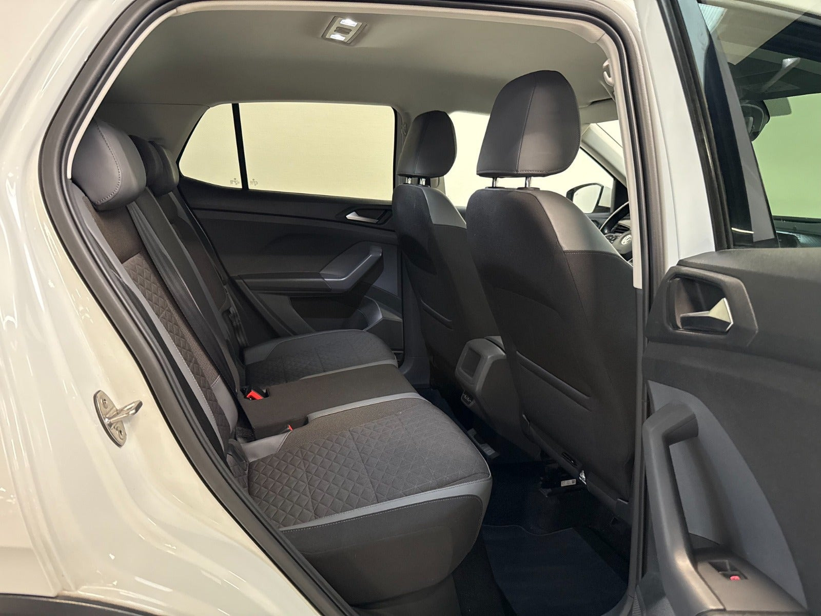 Hvid VW T-Cross fra 2019