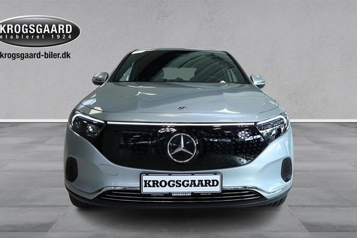 Sølv Mercedes EQA250+ fra 2025