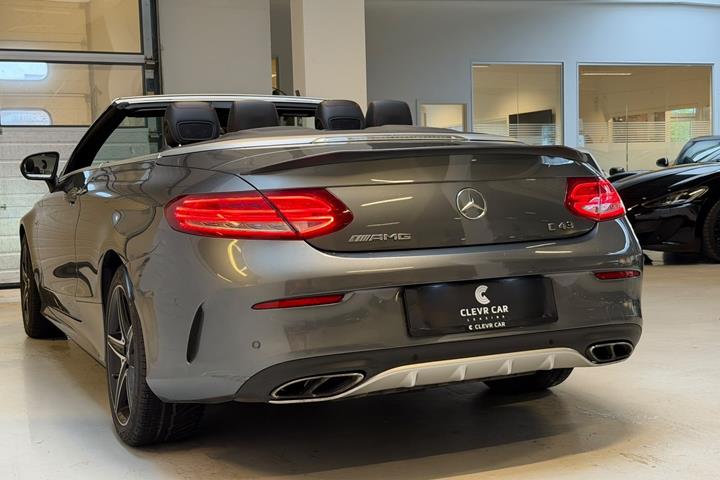 Sølv Mercedes C43 fra 2018
