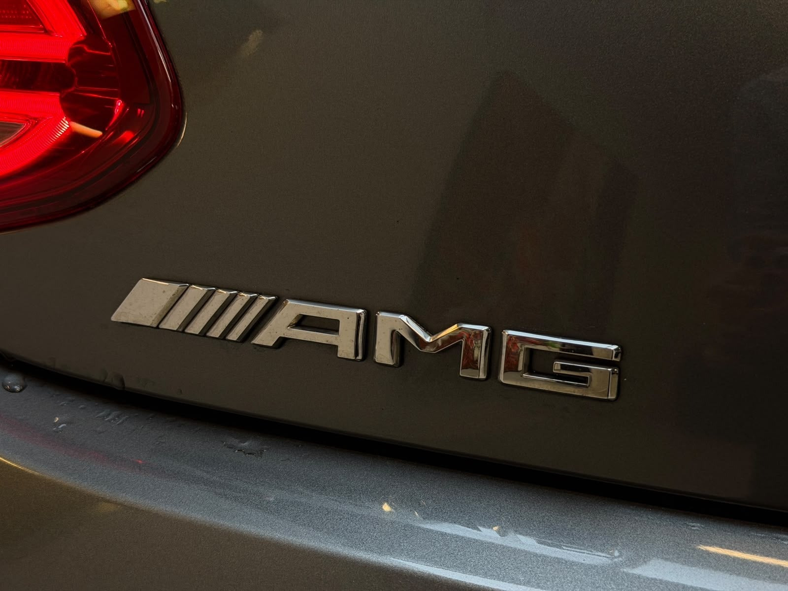 Sølv Mercedes C43 fra 2018