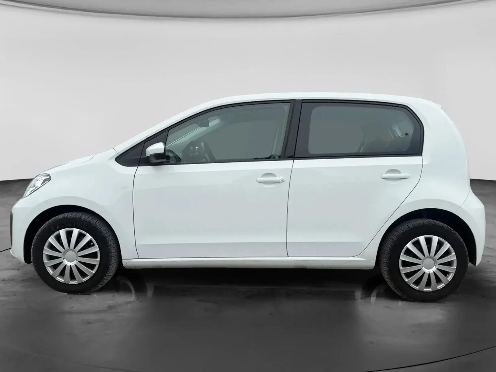 Hvid VW UP! fra 2022
