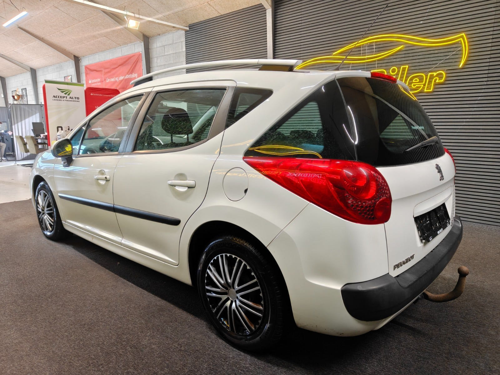 undefined Peugeot 207 fra 2010