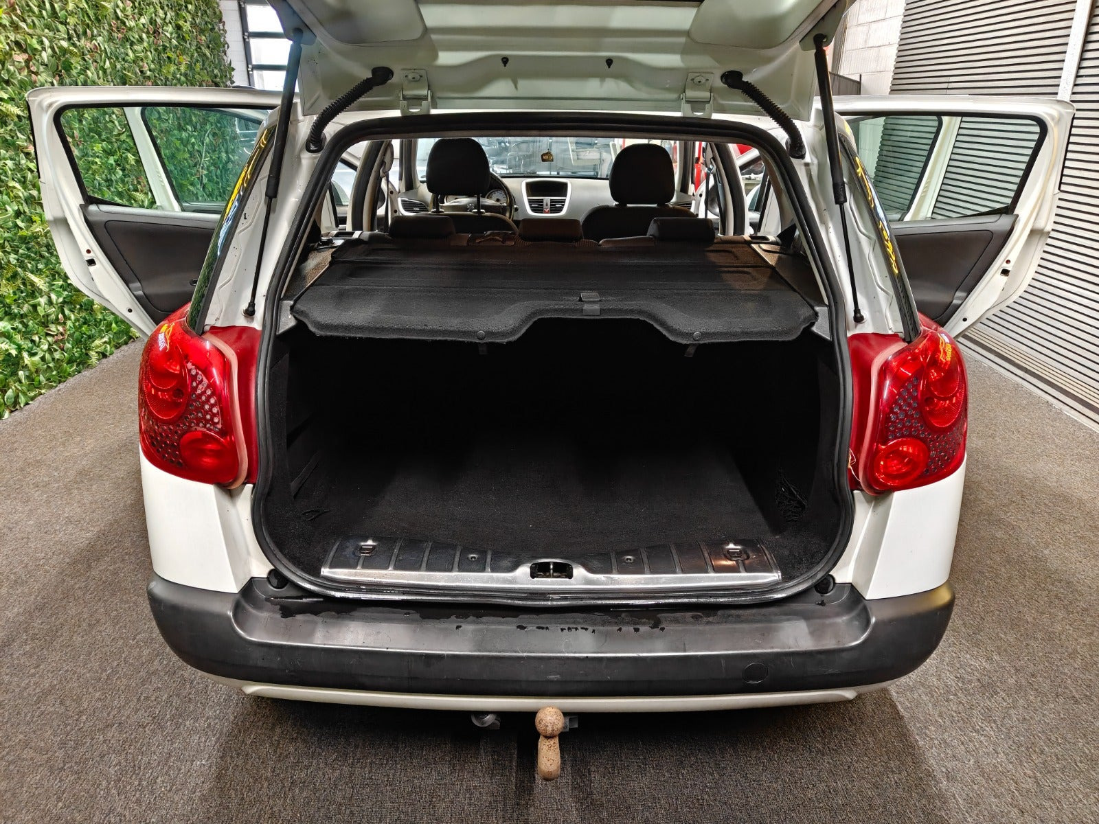 undefined Peugeot 207 fra 2010