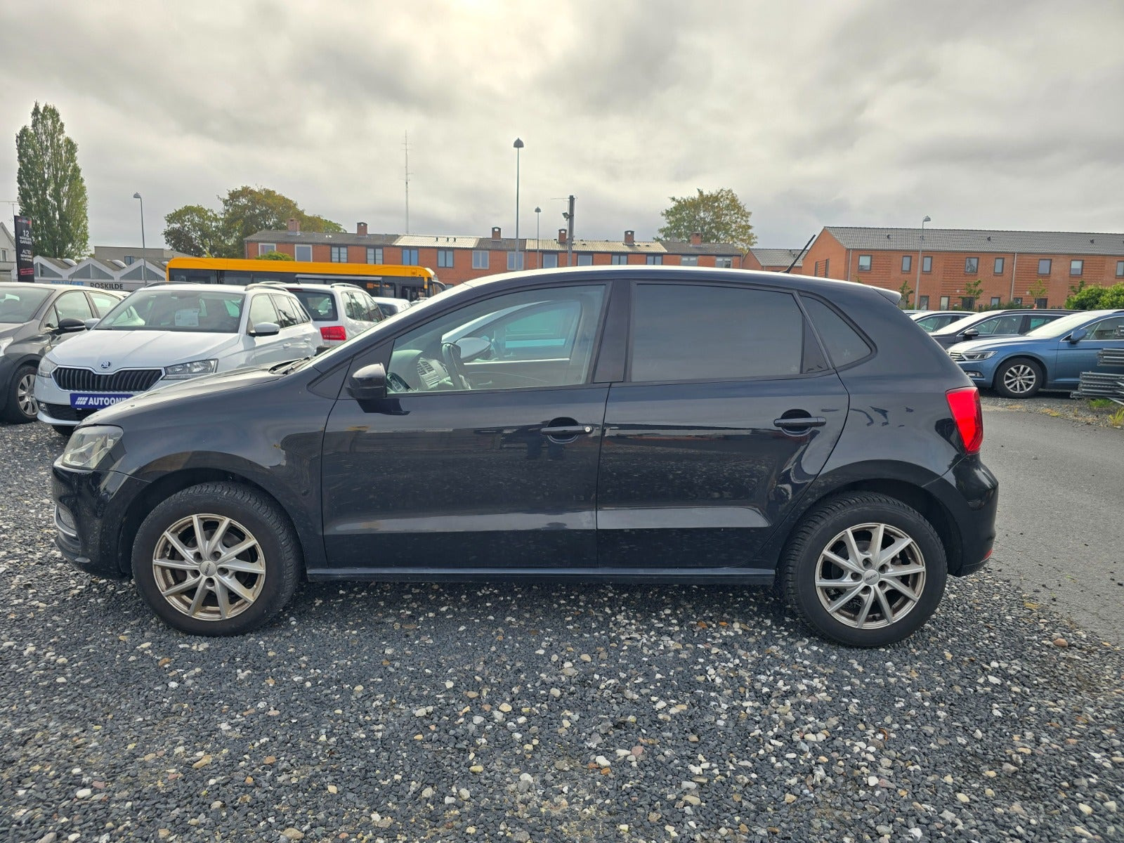 Sort VW Polo fra 2016