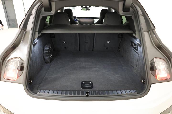 Hvid BMW iX fra 2023