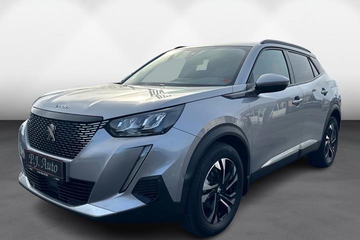 Grå Peugeot 2008 fra 2020