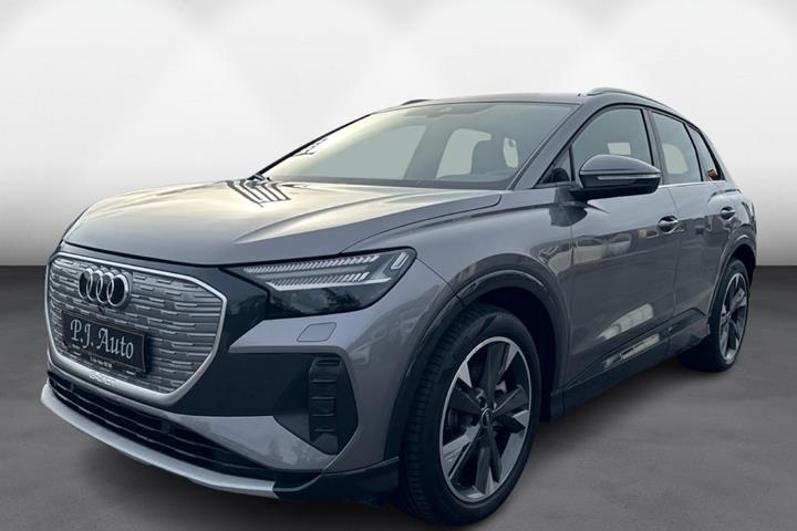 Grå Audi Q4 e-tron fra 2024