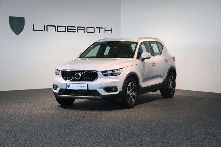 Hvid Volvo XC40 fra 2020