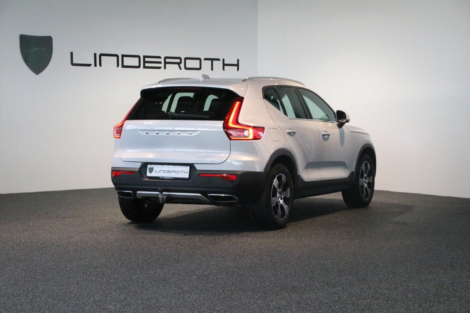 Hvid Volvo XC40 fra 2020