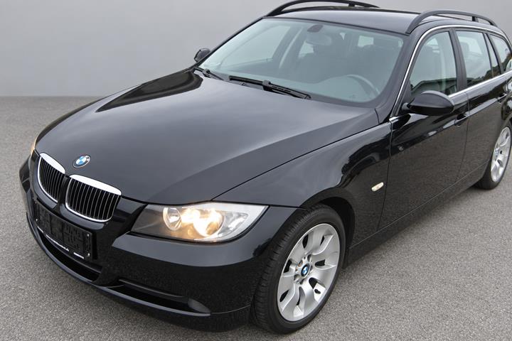 Sort BMW 325d fra 2007